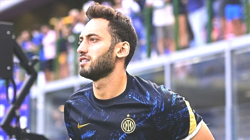 Fenerbahçe'ye Hakan Çalhanoğlu Transferinde Şok! Dev Talip Çıktı - Resim: 2
